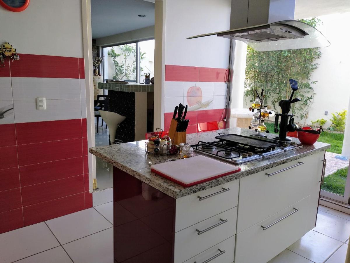 Habitaciones Business Class En Lomas De Angelopolis Tlaxcalancingo Exterior photo
